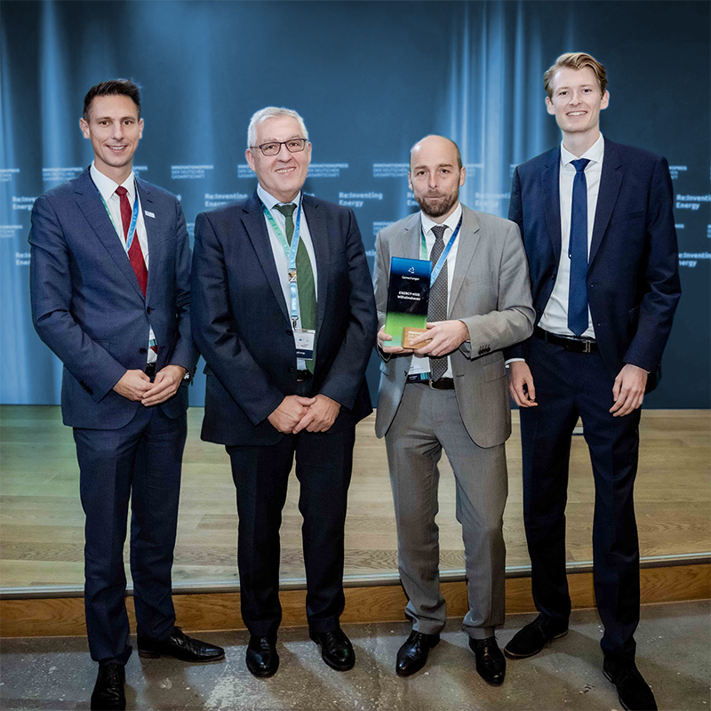Gewinnerteam vom Energy-Hub Wilhelmshaven, das als Gamechanger beim Innovationspreis 2022 ausgezeichnet wurde.
